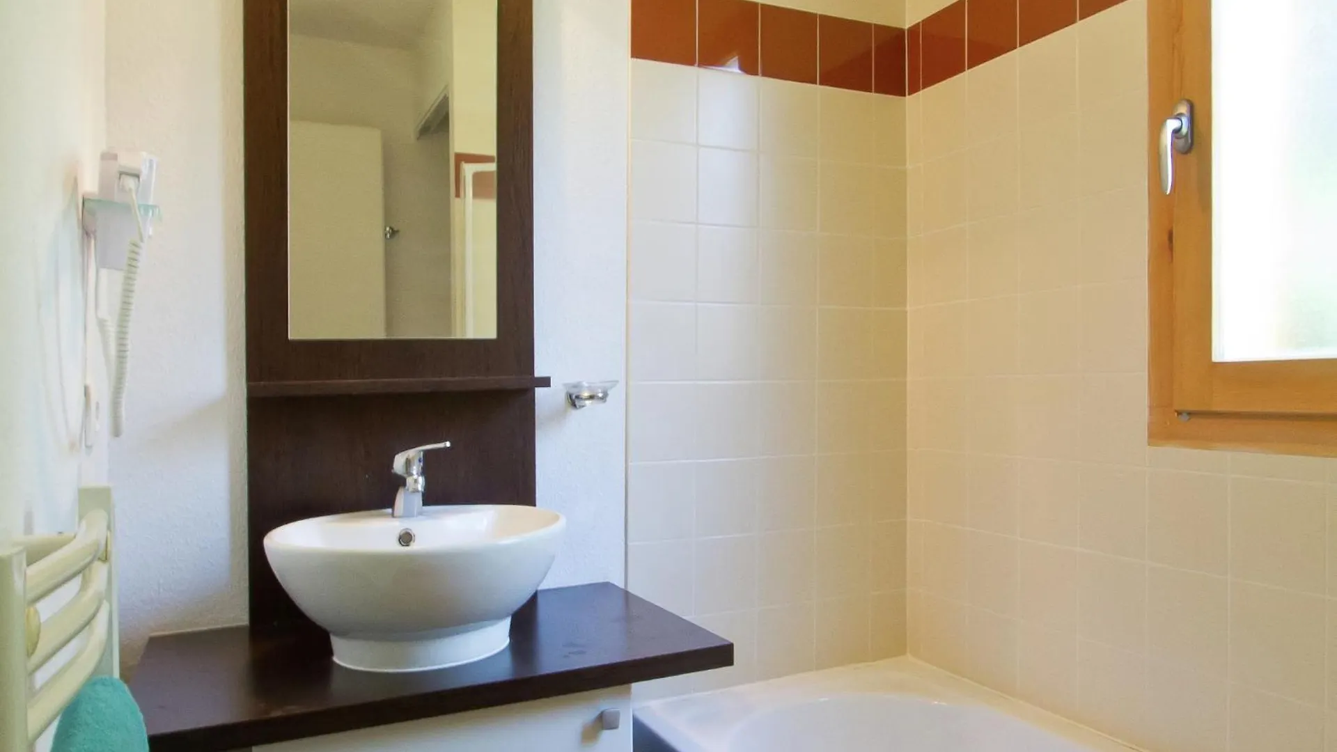 Apartment With Shuttle Bus To The Ski Lift Gresse-en-Vercors