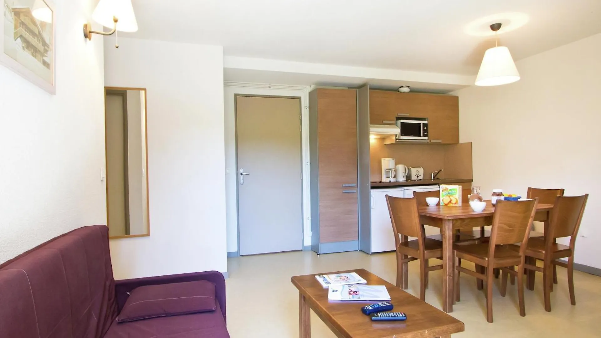 Apartment With Shuttle Bus To The Ski Lift Gresse-en-Vercors