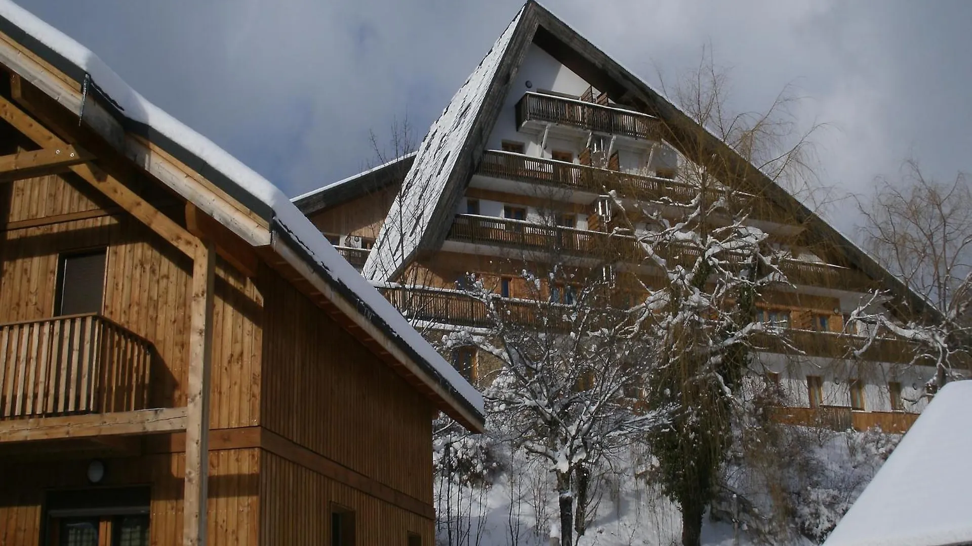 Apartment With Shuttle Bus To The Ski Lift Gresse-en-Vercors